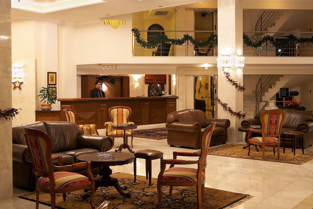 טריקלה Aeton Melathron Hotel מראה חיצוני תמונה