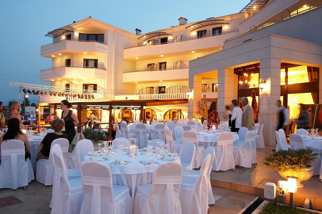 טריקלה Aeton Melathron Hotel מראה חיצוני תמונה