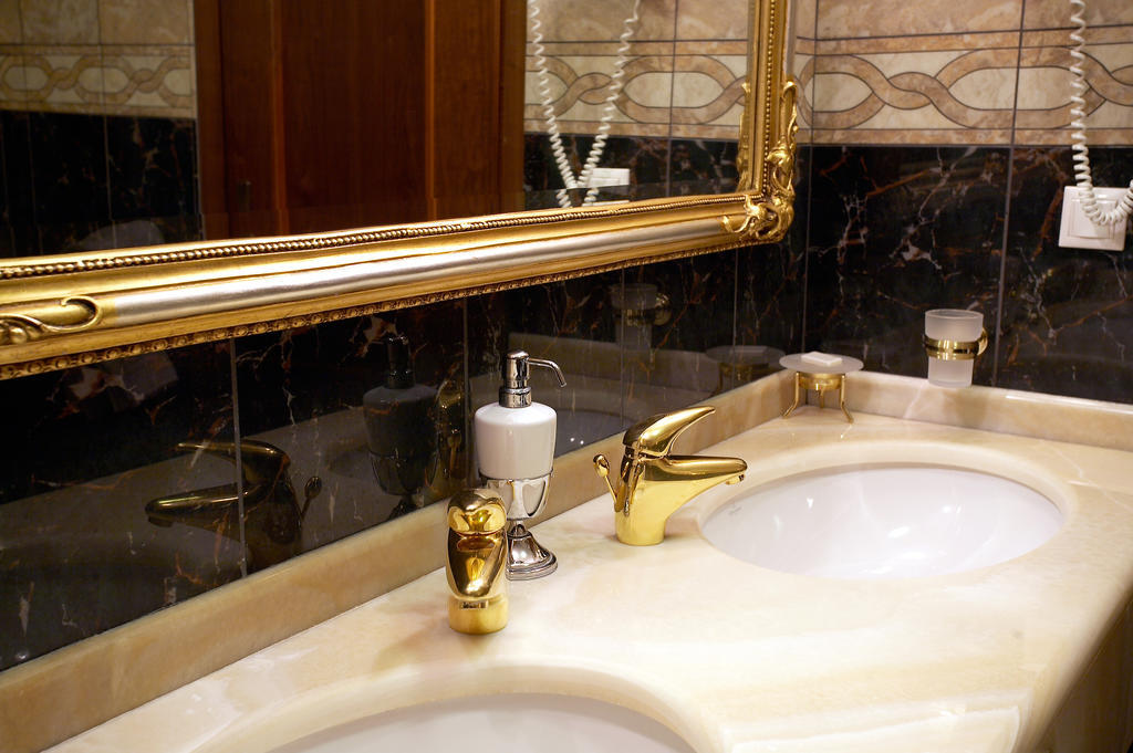 טריקלה Aeton Melathron Hotel מראה חיצוני תמונה
