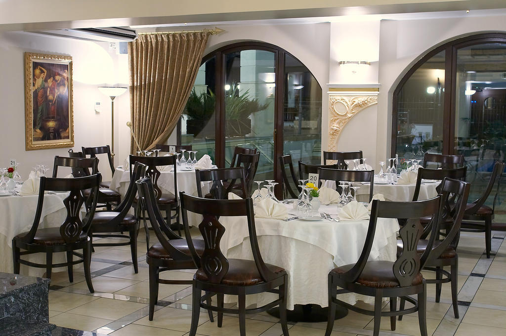 טריקלה Aeton Melathron Hotel מראה חיצוני תמונה
